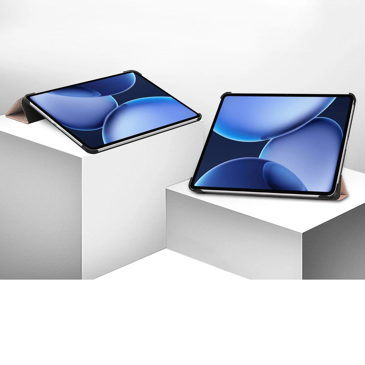 Etui z klapką Bizon Case Tab Croc na podstawkach ustawione pod dwoma kątami do OnePlus Pad 3 / OnePlus Pad 2 Pro / OPPO Pad 4 / OPPO Pad 4 Pro