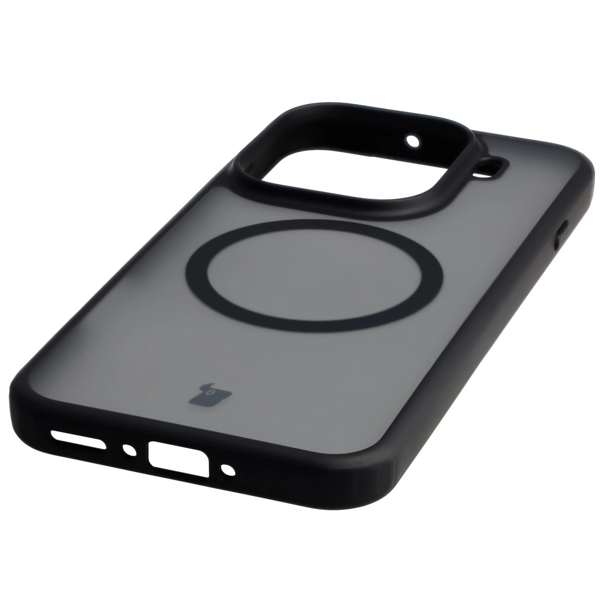 Integrated buttons, cutouts, and hybrid material in the Bizon Case MatteO for Oppo Find X9 Pro