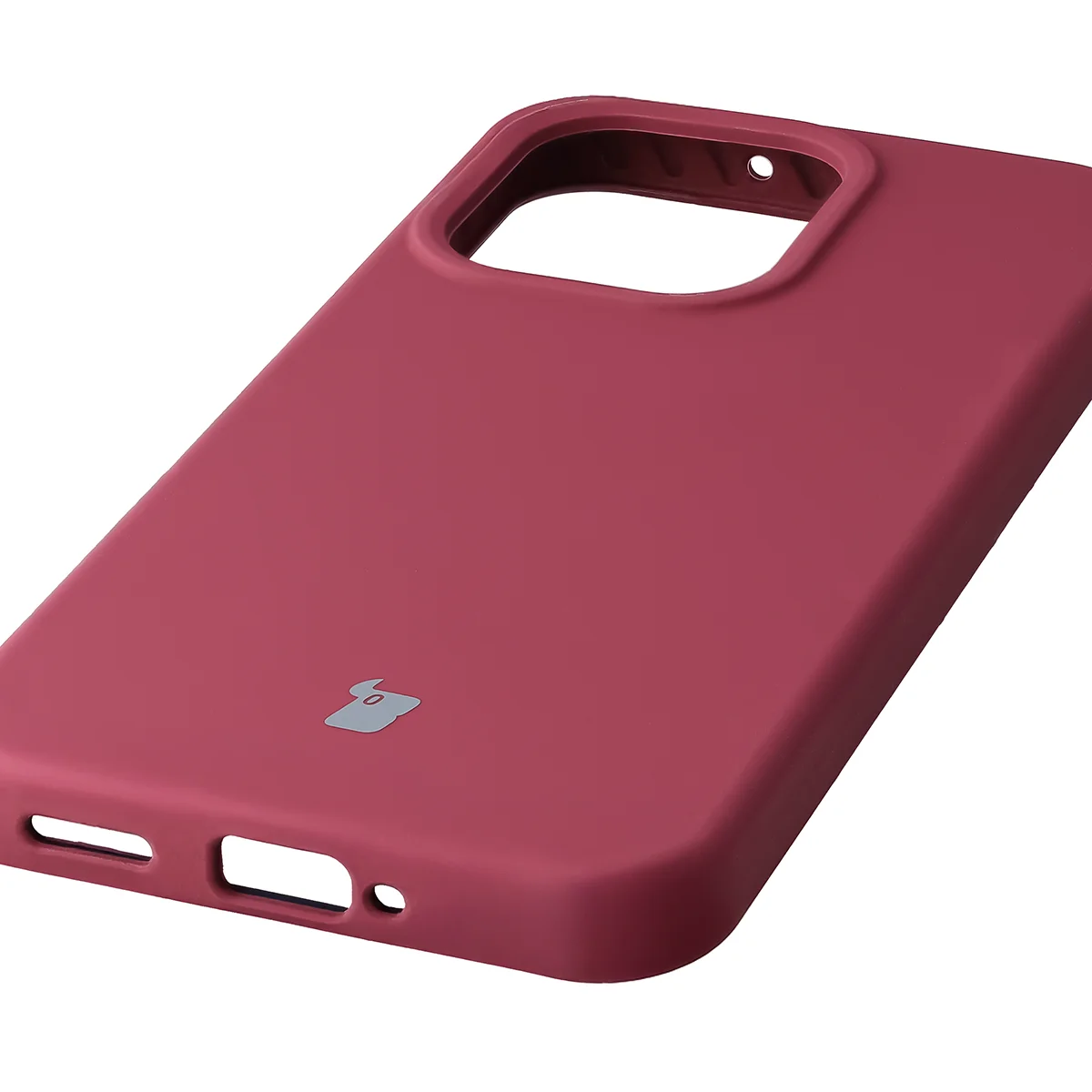 Zbliżenie na precyzyjne wycięcia i możliwość ładowania indukcyjnego w etui Bizon Soft Case do Oppo Reno 15 Pro