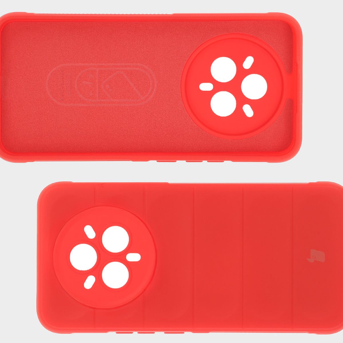 Microfiber lining, grooves on the back, and reinforced corners in Bison Case Tur