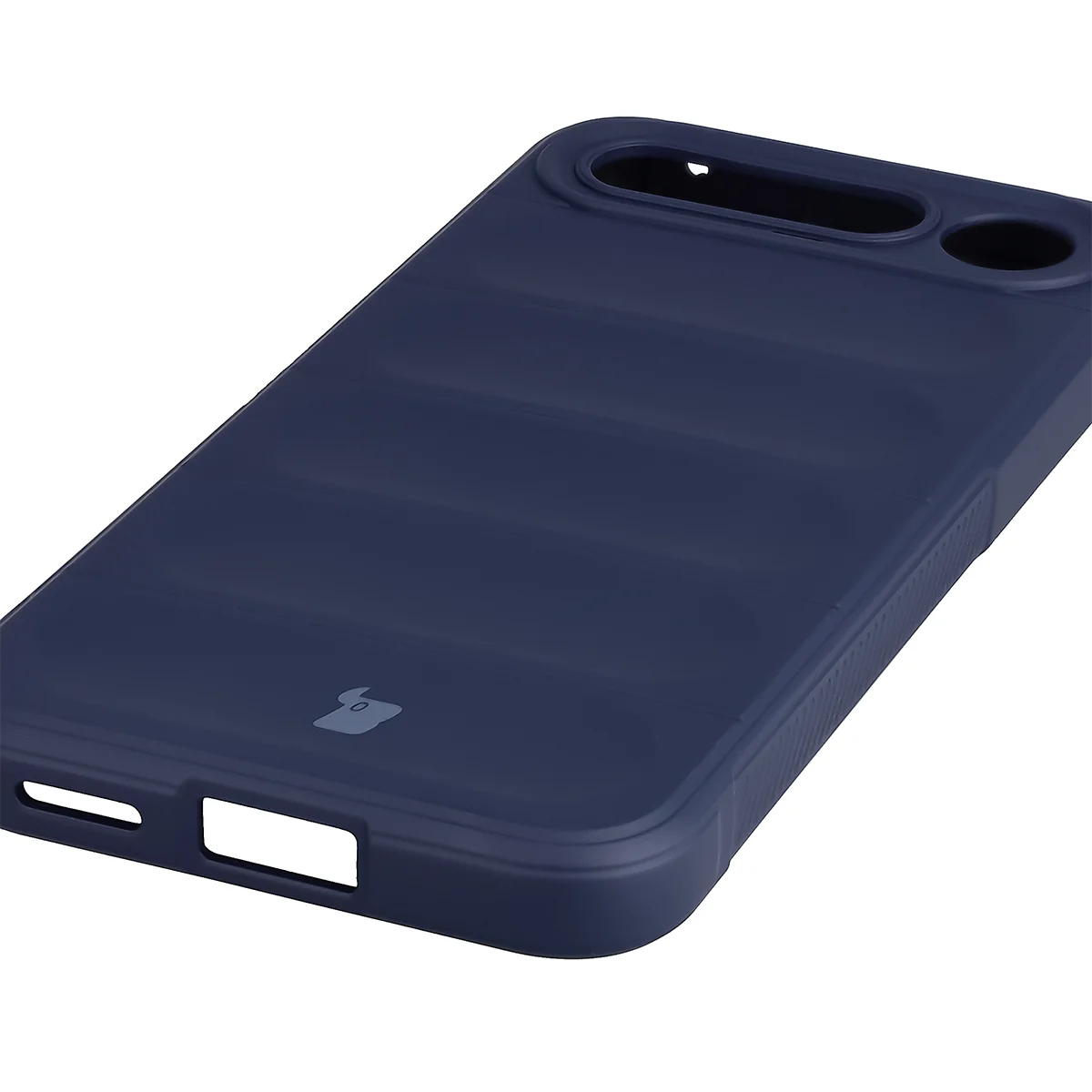Precise cutouts and compatibility with wireless charging in the Bizon Case Tur for Realme 16 5G