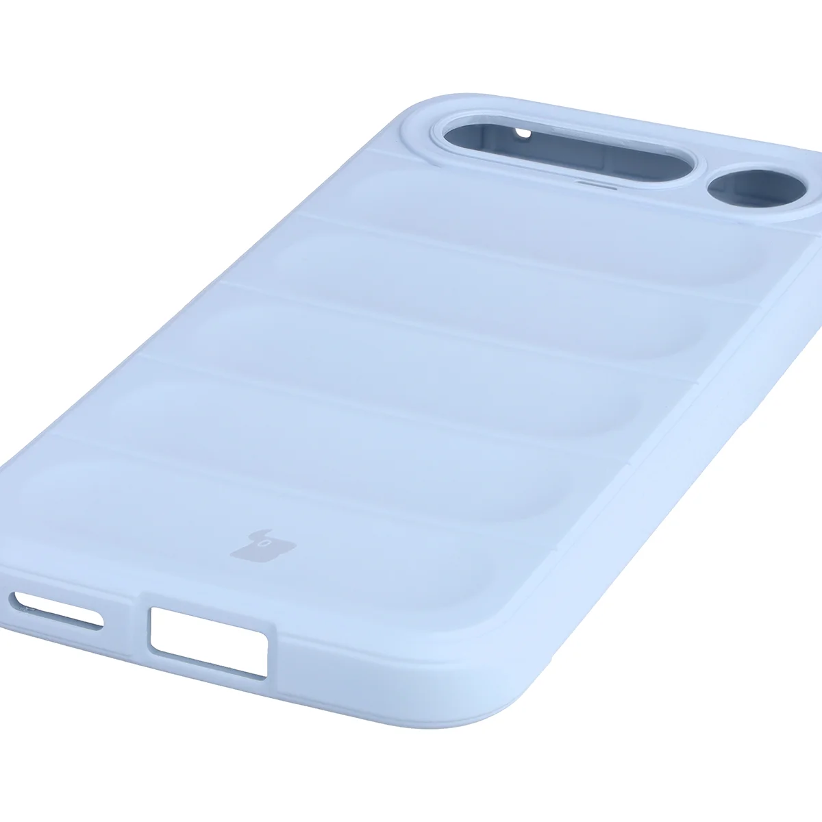 Precise cutouts and compatibility with wireless charging in the Bizon Case Tur for Realme 16 5G