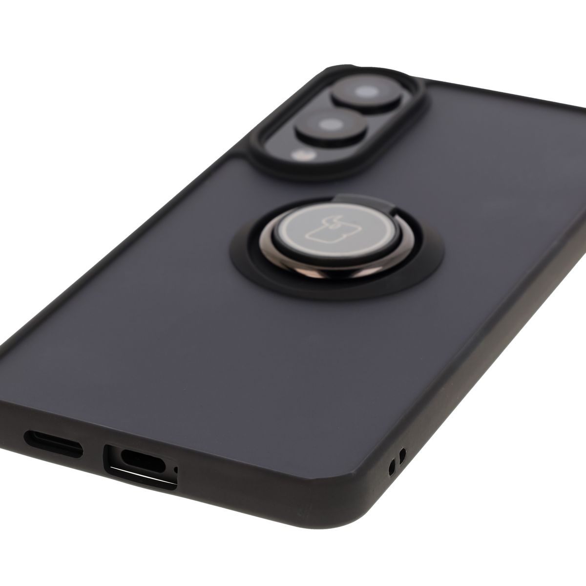 Coupuri precise, capace integrate și coup pentru cordon în husa Bizon Case Hybrid Ring