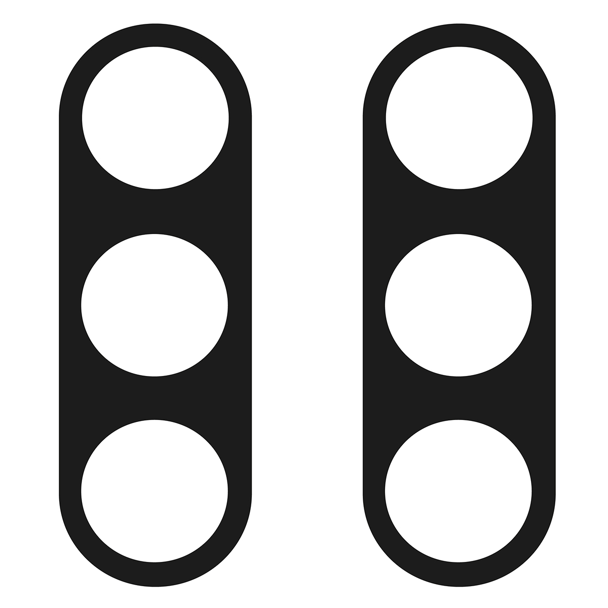 Bizon Glass Lens applied to the camera island