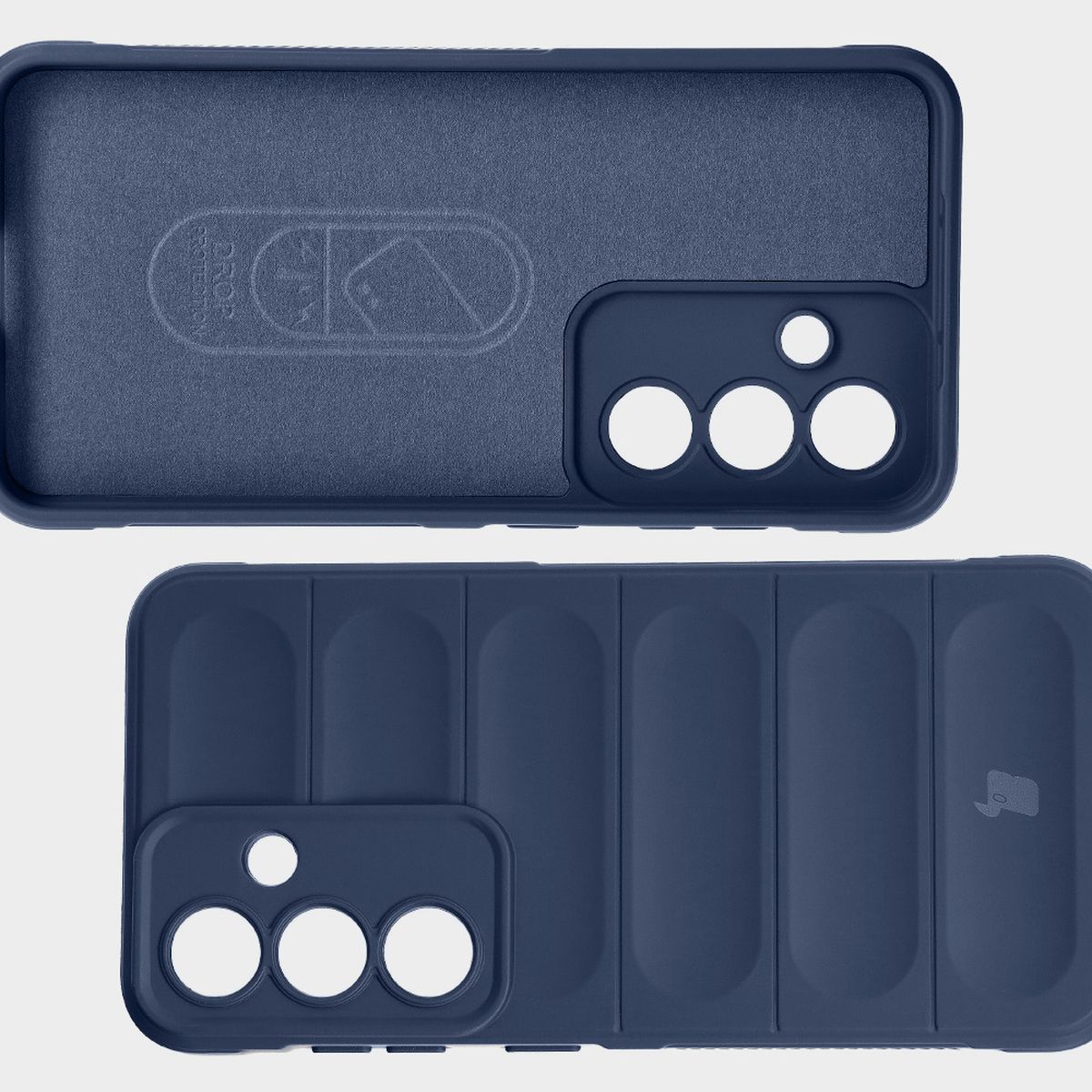 Microfiber lining, grooves on the back, and reinforced corners in Bison Case Tur