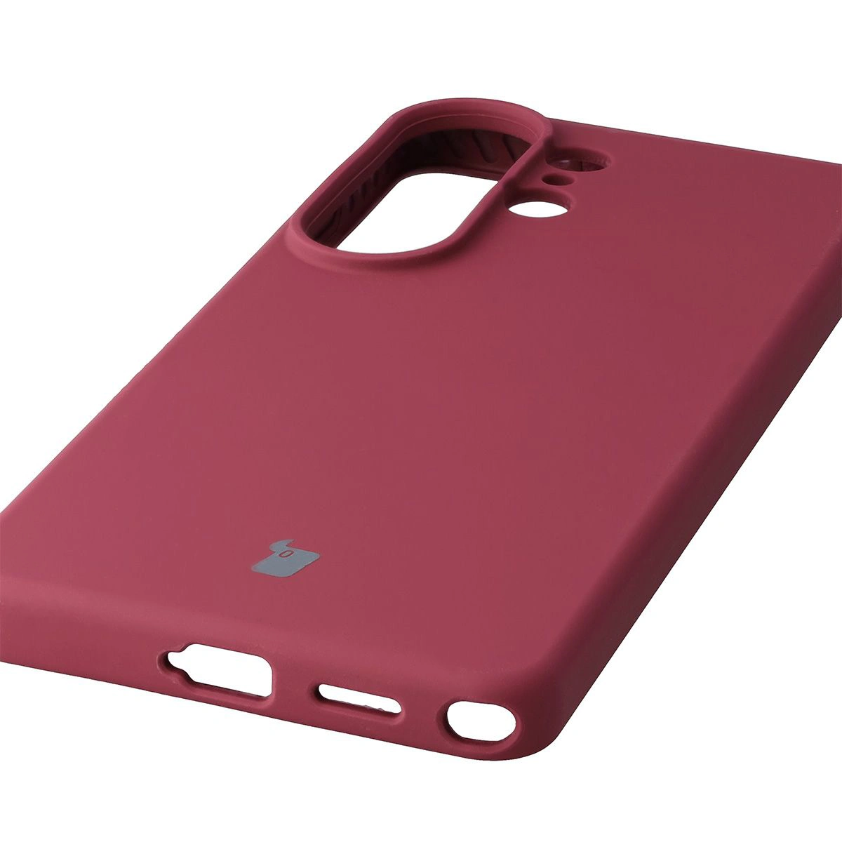 Prim-plan al decupajelor precise și posibilității de încărcare wireless în husa Bizon Soft Case pentru Samsung Galaxy S26 Ultra