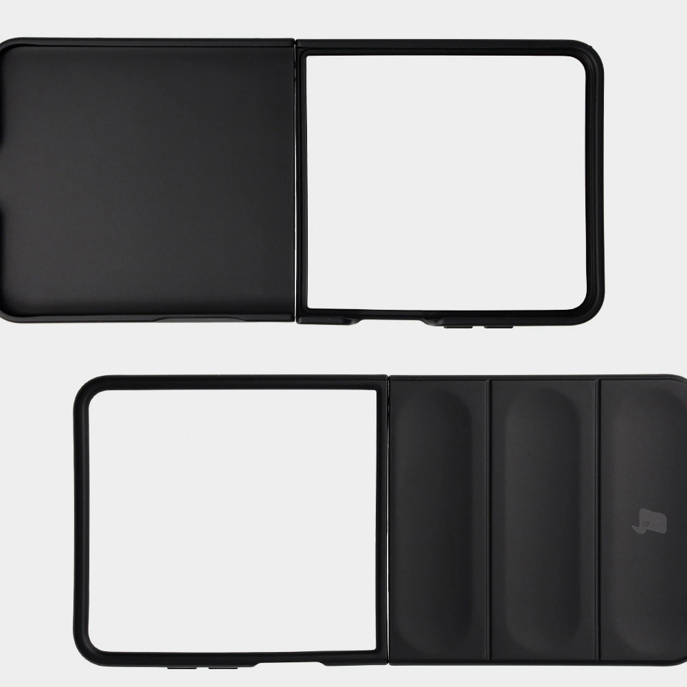 Wyściółka z mikrofibry, wyżłobienia na pleckach i wzmocnione narożniki w etui Bizon Case Tur do Galaxy Z Flip7