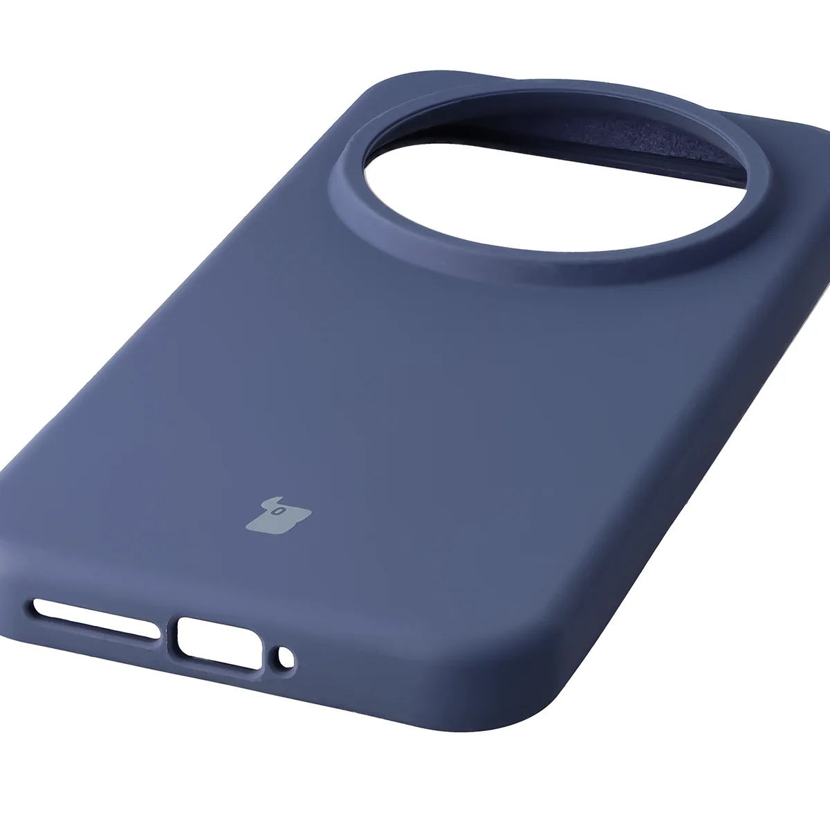 Close-up of precise cutouts and wireless charging capability in the Bison Soft Case for Xiaomi 17 Ultra