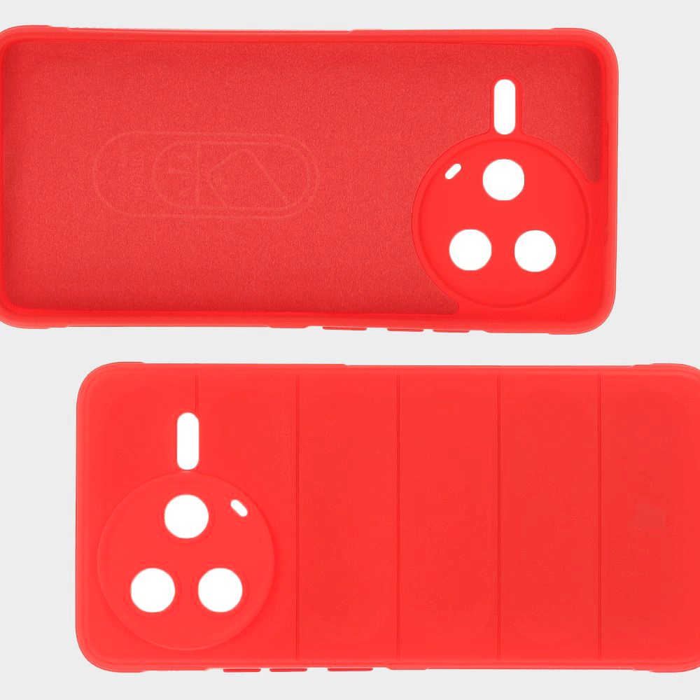 Microfiber lining, back grooves, and reinforced corners in Bizon Case Tur