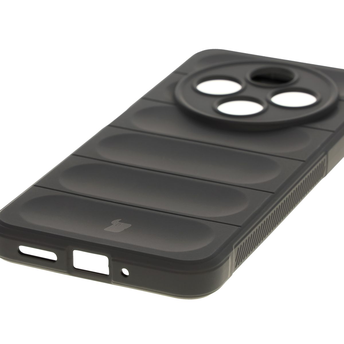 Precise cutouts and compatibility with wireless charging in Bison Case Tur