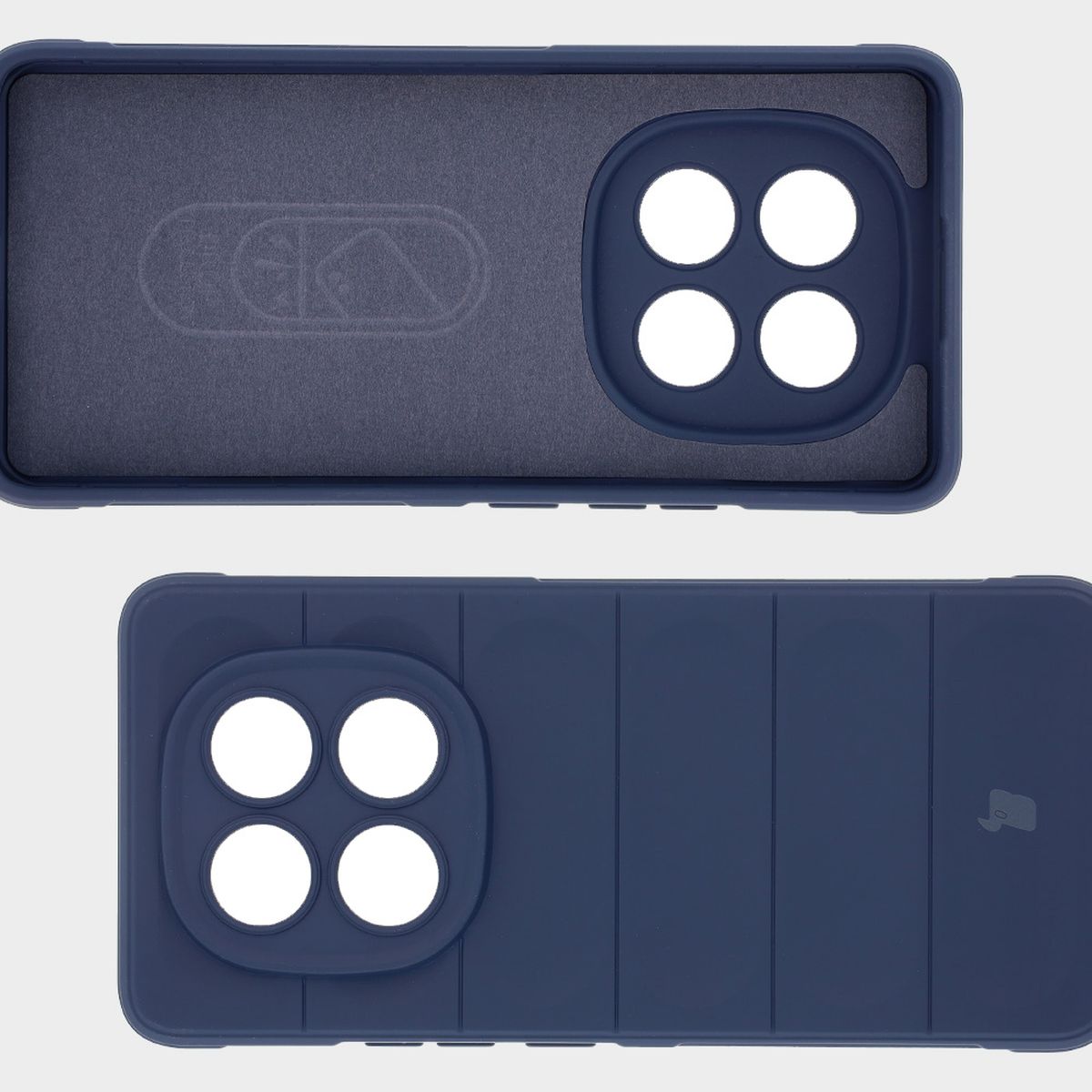 Microfiber lining, grooves on the back, and reinforced corners in Bison Case Tur