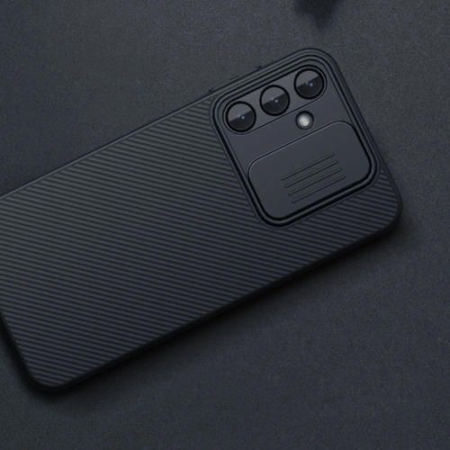 Etui Nillkin CamShield na tle minimalistycznym, podkreślające jego styl.