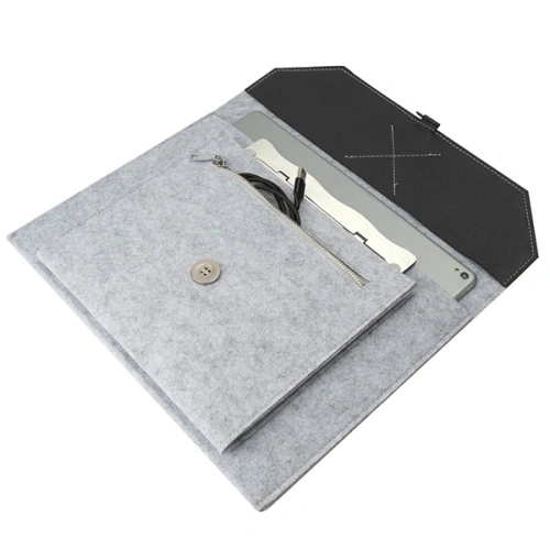 Torba 4smarts FoldStand ErgoFix na biurku, trzymająca tablet w wygodnej pozycji