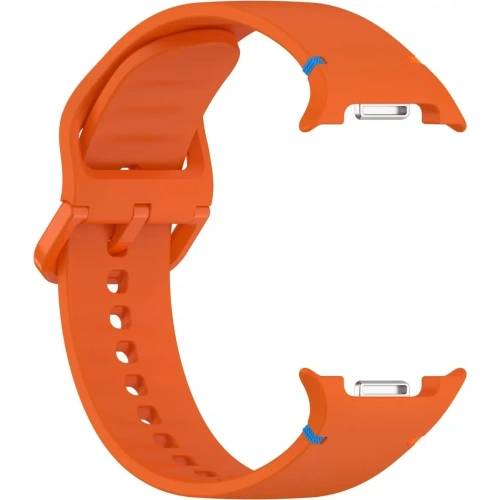 Silikonowy pasek Bizon Strap Watch na nadgarstku, pokazujący jego dopasowanie