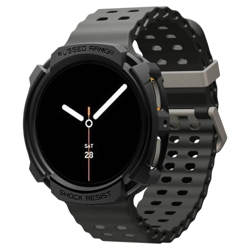 Etui Spigen Rugged Armor na nadgarstku, prezentujące stylowy wygląd smartwatcha