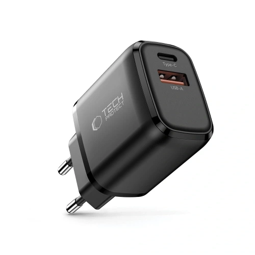 Zbliżenie na ładowarkę Tech-Protect NCA30 z portami USB-A i USB-C.