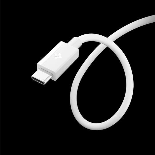 Widok na kabel USB-C Spigen, doskonały dla urządzeń wymagających 3A natężenia.