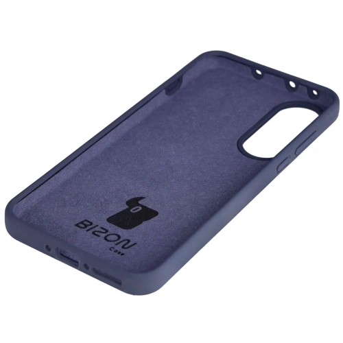Etui Bizon Soft Case na telefonie OnePlus Nord 5, doskonale dopasowane i funkcjonalne.