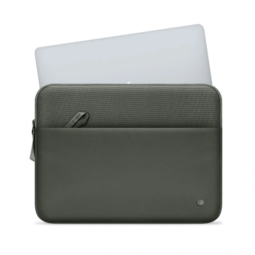 Torba Tech-Protect Sleeve Laptop 13-14 na stole, gotowa do użycia
