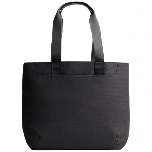 Stylowa torba UNIQ Arden Tote 16L w czerni, doskonała na każdą okazję.