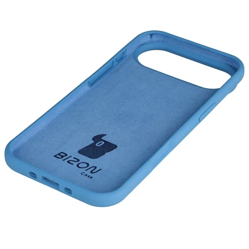 Zbliżenie na hybrydowy materiał etui Bizon Soft Case w niebieskim kolorze.