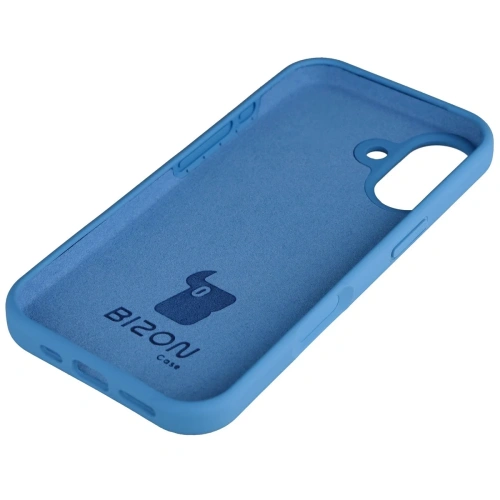 Przykładowe ujęcie etui Bizon Soft Case na biurku, obok innych akcesoriów.
