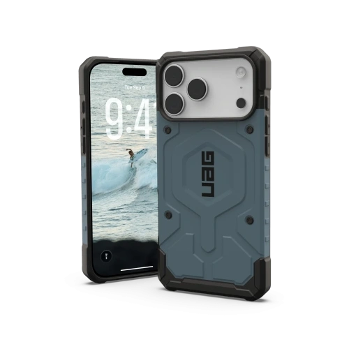 Etui UAG Pathfinder MagSafe w kolorze cloud blue, idealnie dopasowane do Apple iPhone 17 Pro Max.