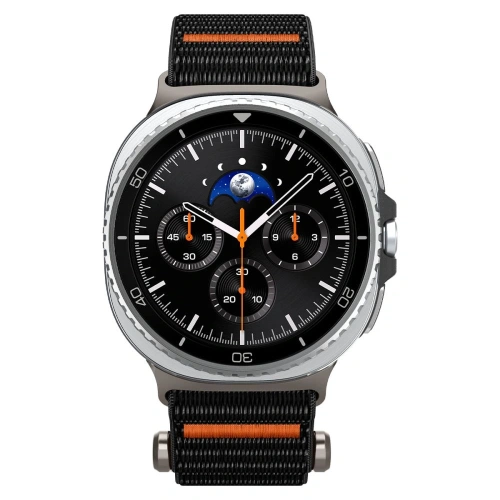 Pasek Spigen Durapro Flex z zamontowanym Samsung Galaxy Watch 8 na nadgarstku