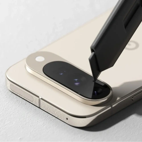 Aplikacja osłony aparatu Ringke na Google Pixel 10.