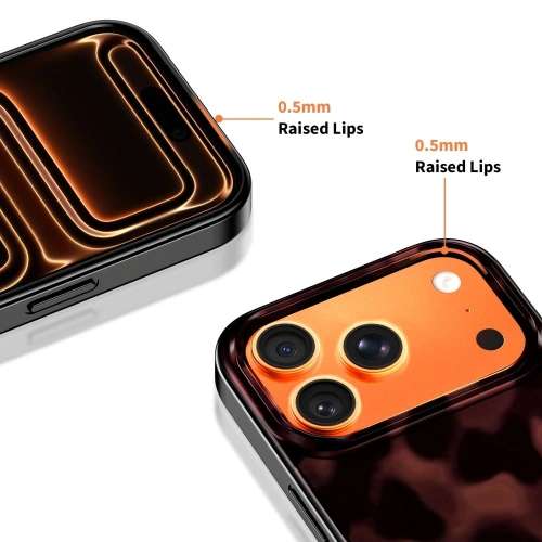 Etui Tech-Protect Lamano MagSafe zamontowane na Apple iPhone 17 Pro, idealne dopasowanie.