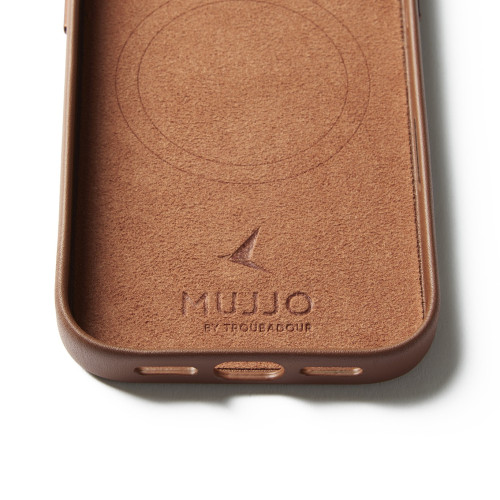Etui Mujjo na tle minimalistycznym, podkreślające elegancki design i funkcjonalność.