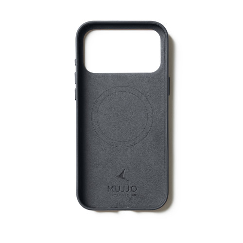 Zbliżenie na etui Mujjo, pokazujące jego hybrydowy materiał i elegancki design.