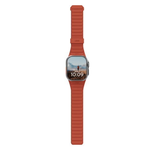 Pasek UAG Urban Armor Gear Pathfinder w intensywnym czerwonym kolorze, idealny do Apple Watch 44/45/49mm.