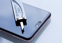 Folia hydrożelowa czy szkło: Kompleksowy przewodnik po ochronie ekranu smartfona